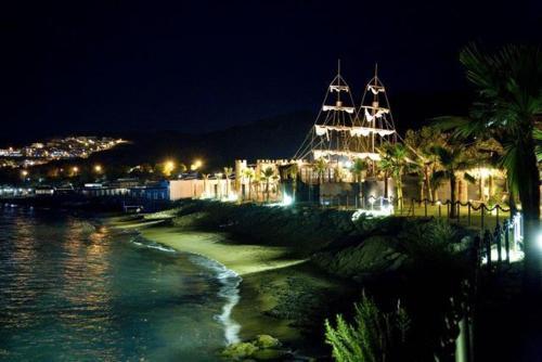 Hotel Lido Degli Scogli 4*